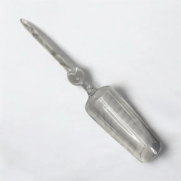 Crystal Clear Champagne Flutes - Set of 8 - Picture 3 of 4